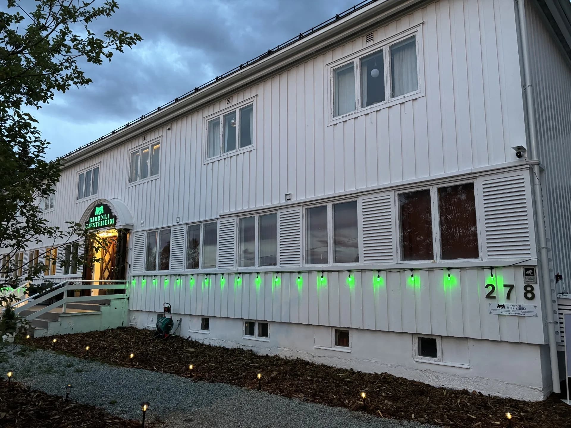 Kontakt oss