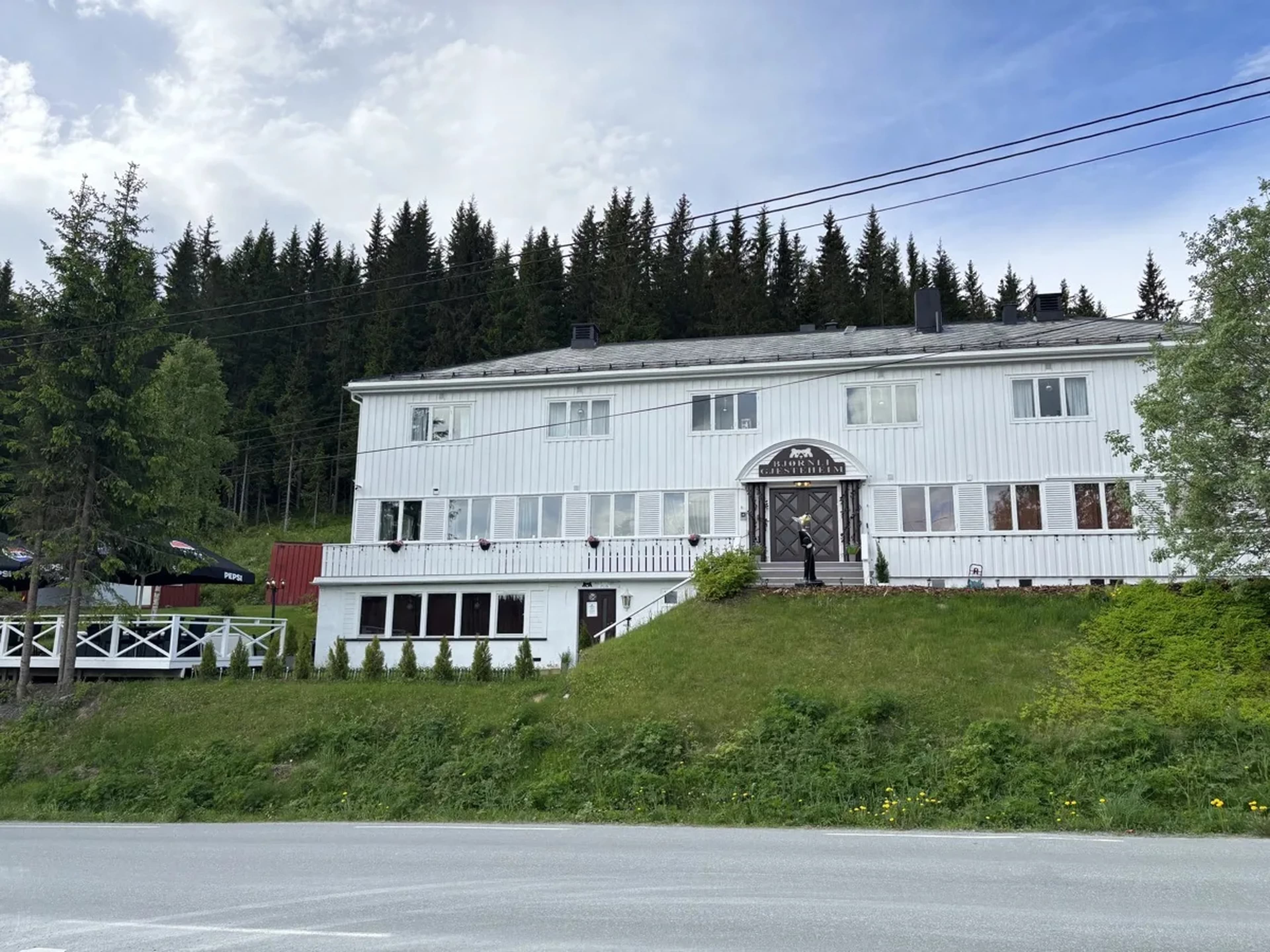 Et hjem mellom skog og fjell